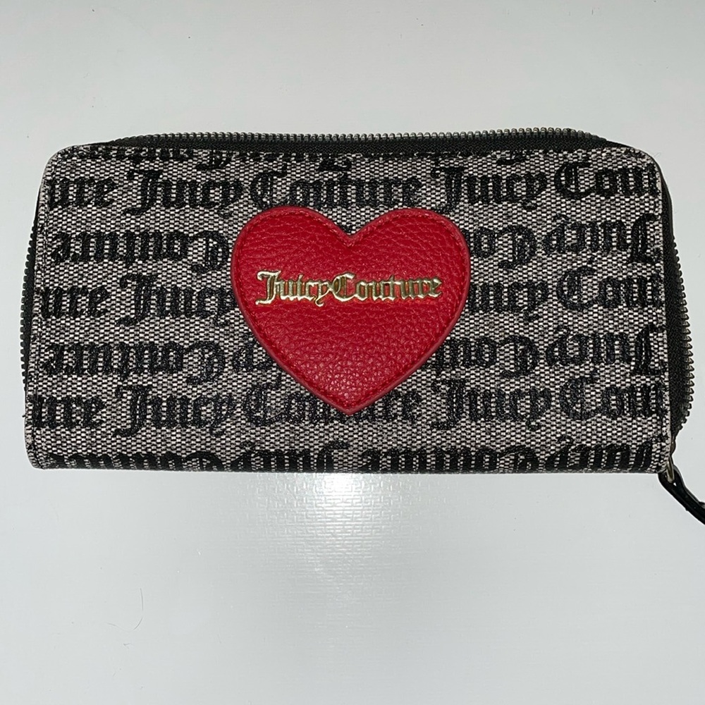 Juicy Couture Large Cardholder Wallet Tan With Red Heart